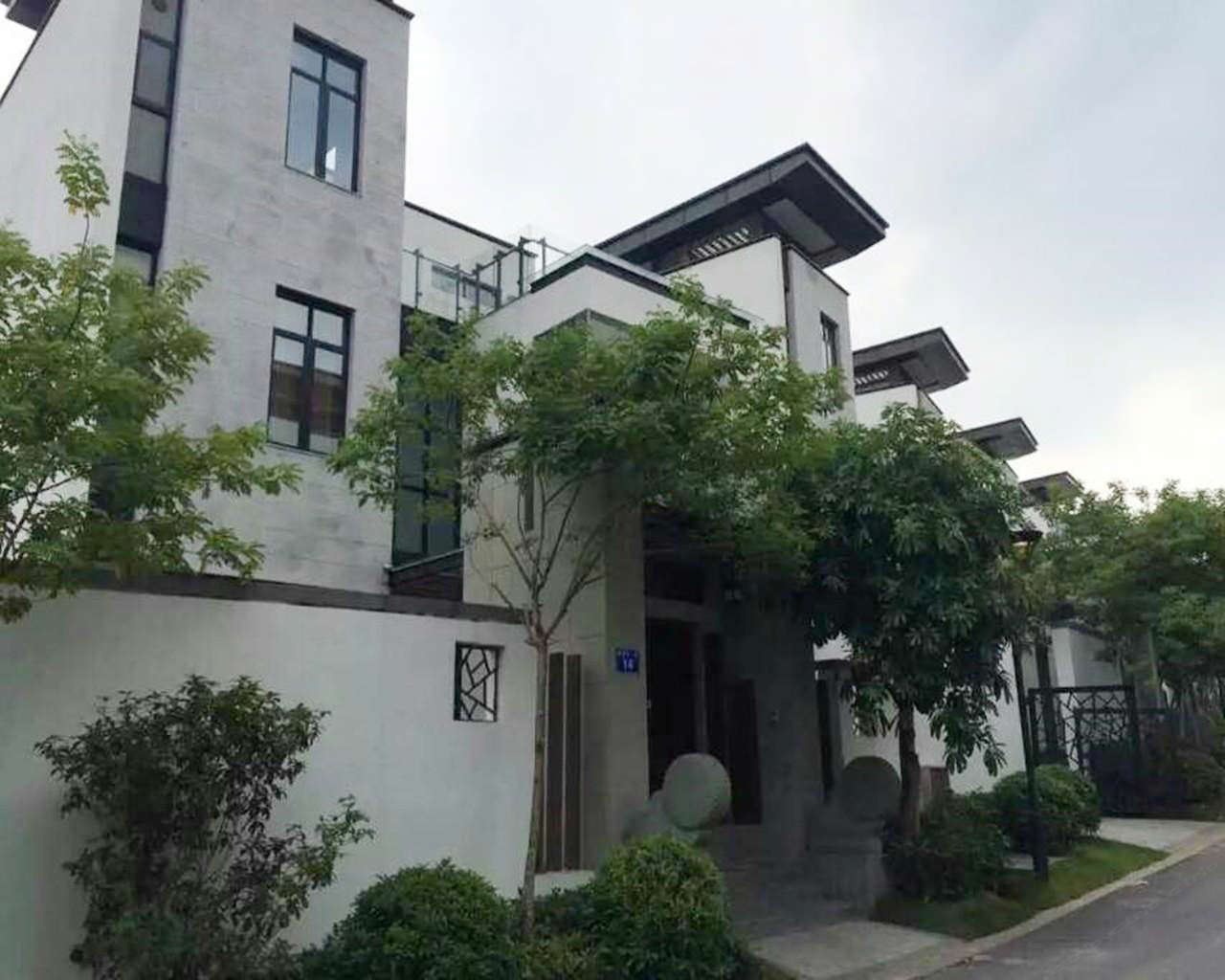广州温泉明月山溪里会所别墅
