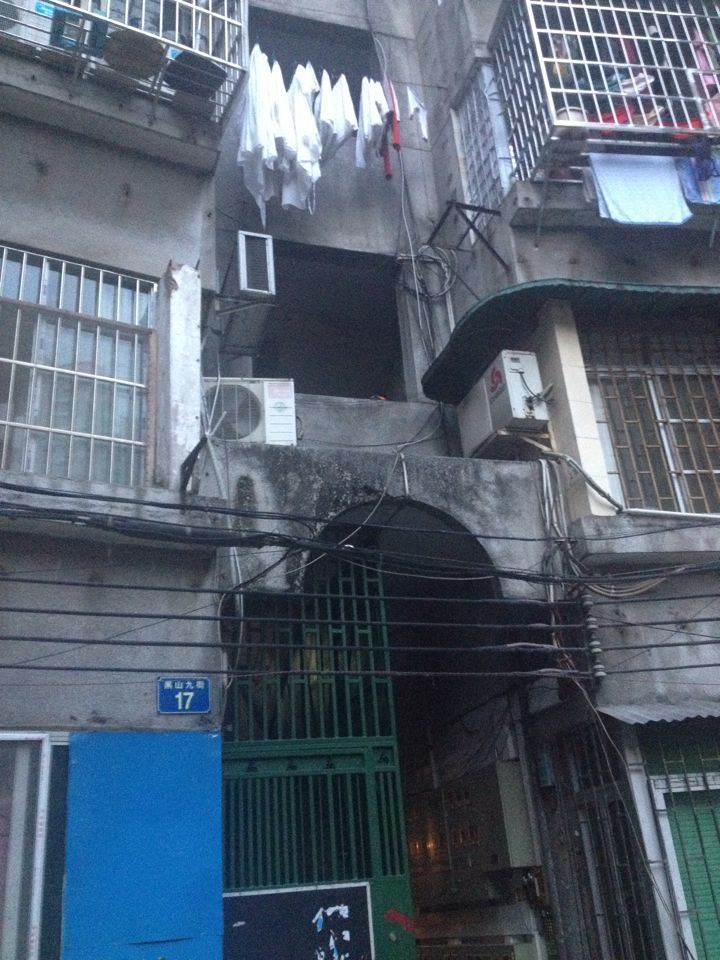 广州近车站便捷旅店