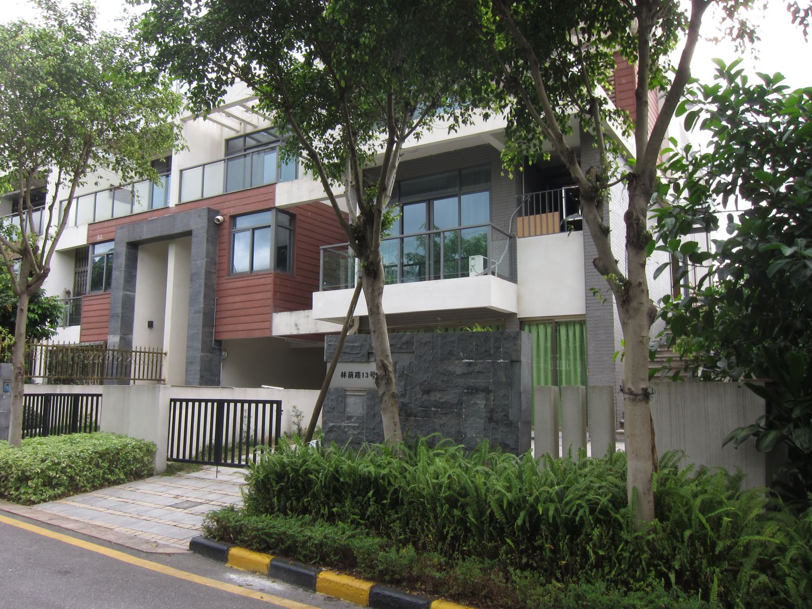 广州从化富力泉天下美泉别墅赏泉二街分店