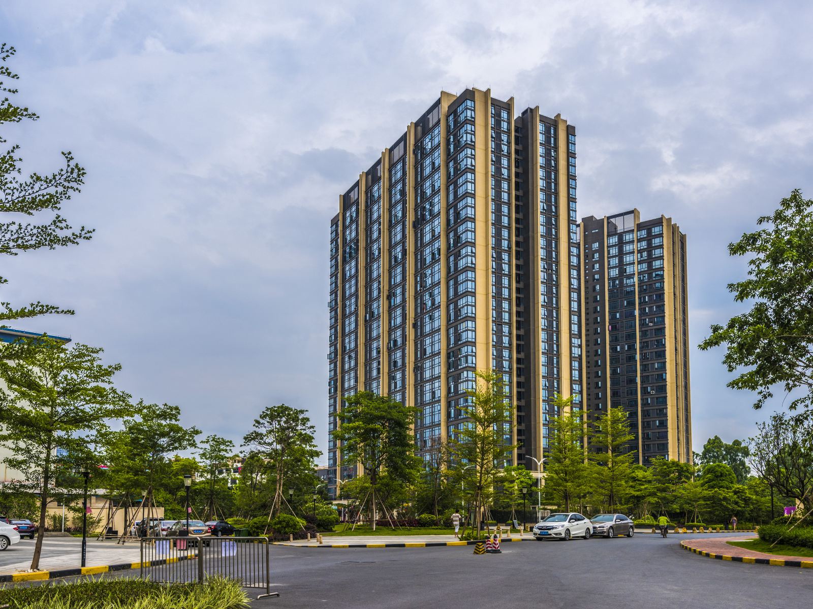 中庭国际公寓(广州大石地铁站店)