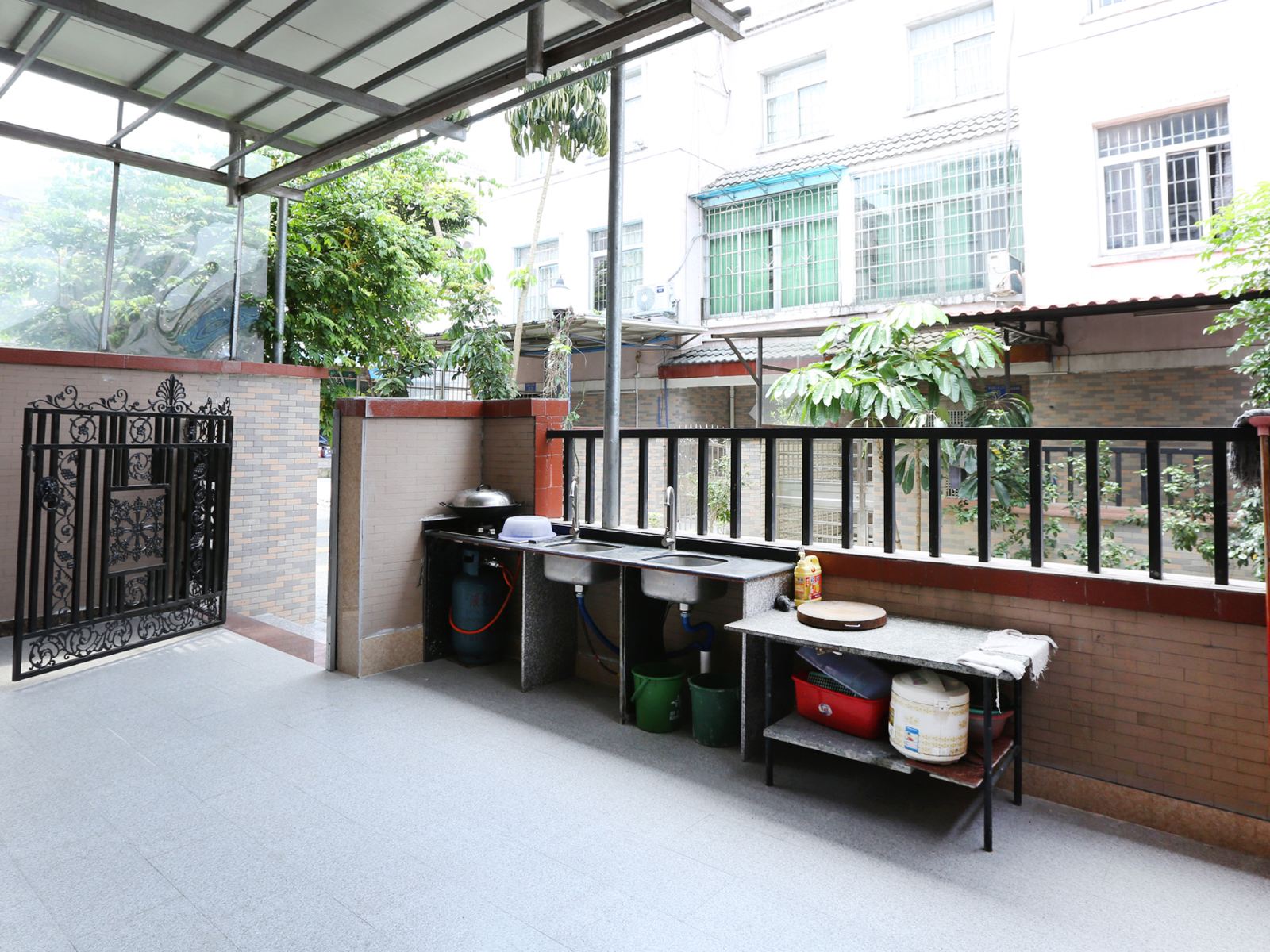 广州从化碧水新村半山独立别墅(三区二街分店)