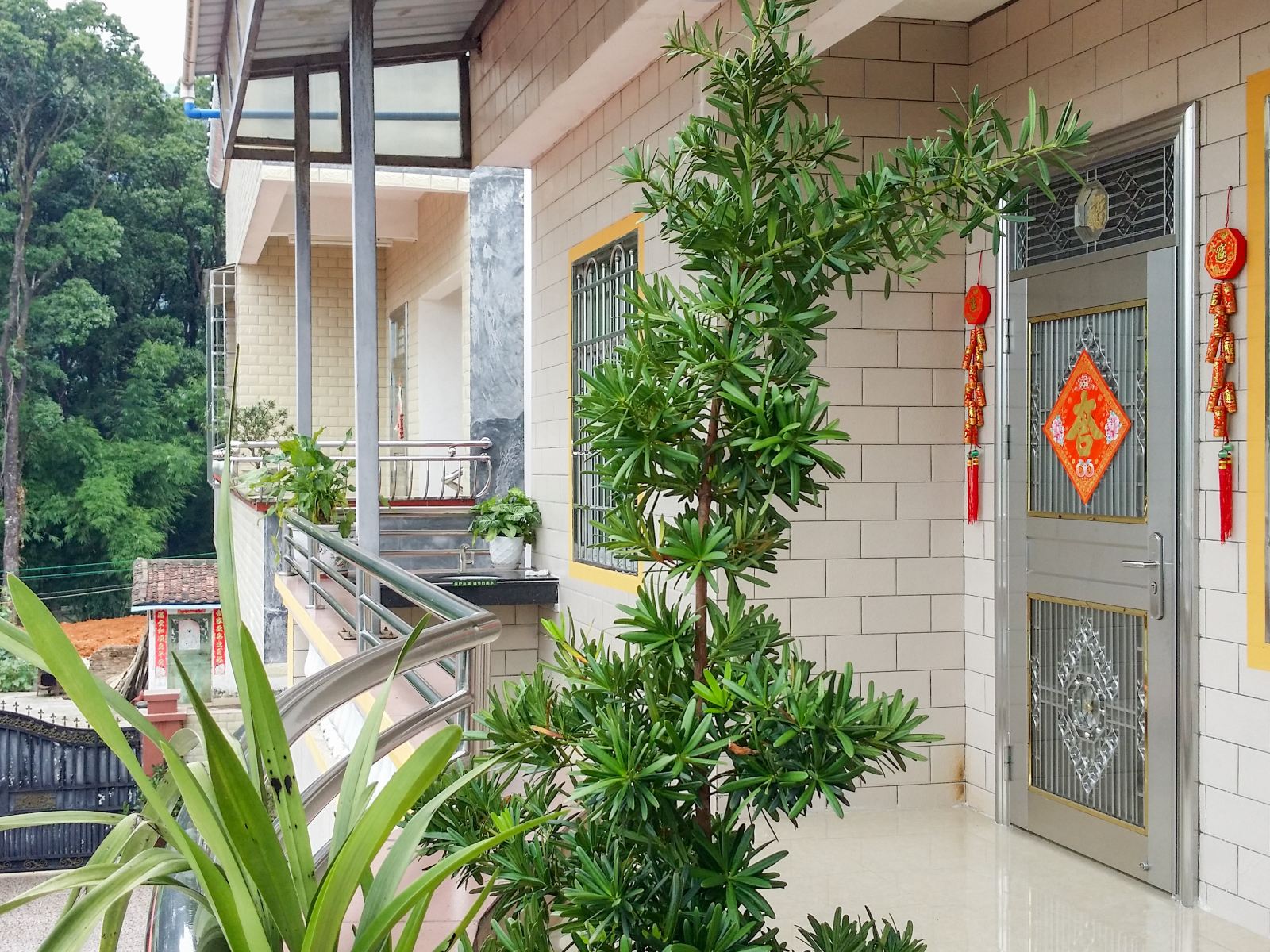 广州笃行客民宿(S355分店)