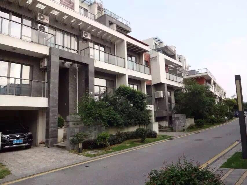 广州从化温泉富力别墅(伴山二路店)