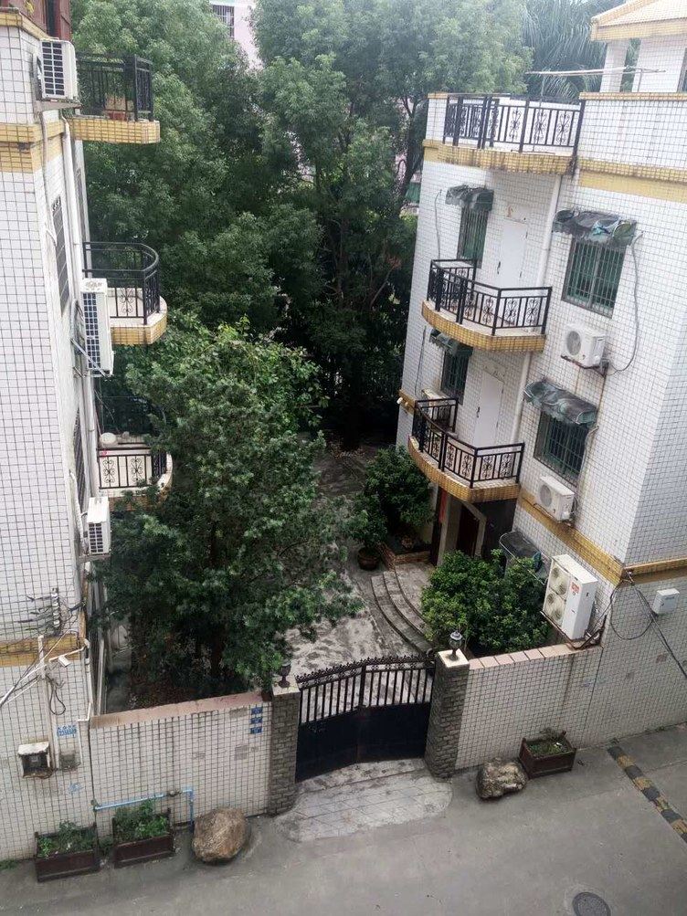 广州笑笑花开普通公寓