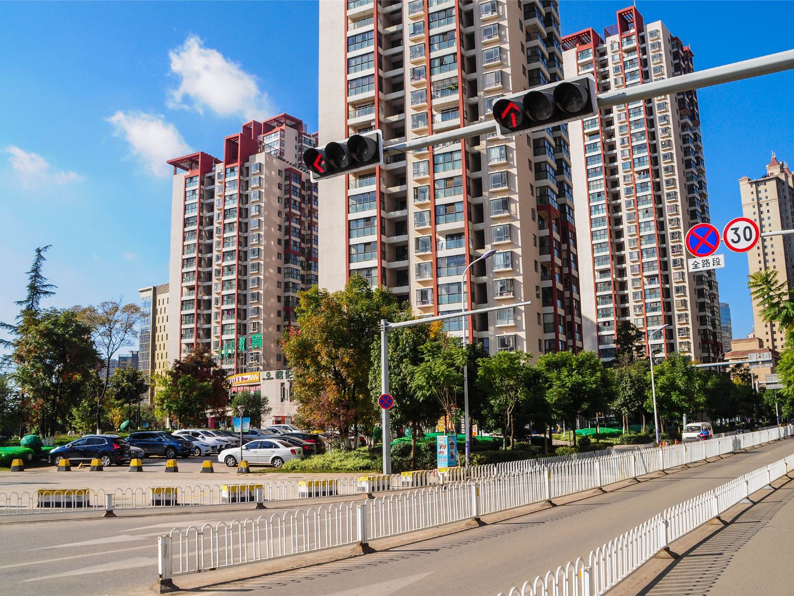 Xbed互联网民宿(昆明恒大云报华府店)