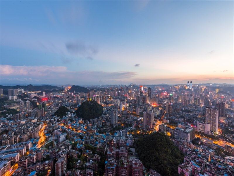 贵阳金钟LF之家一室大床普通公寓