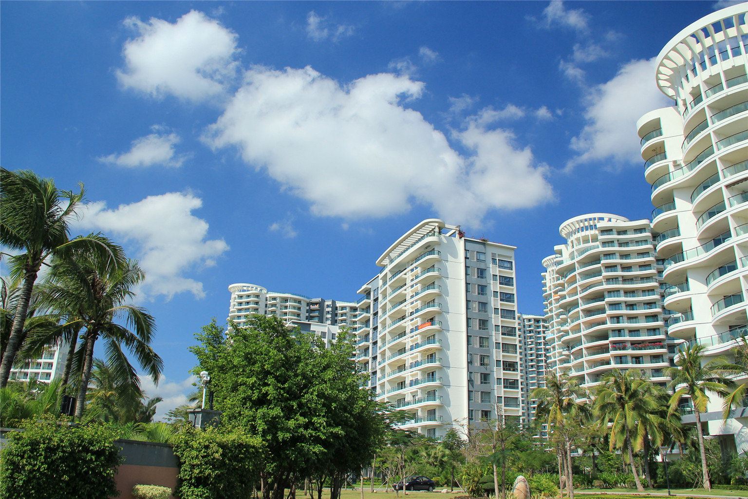 三亚浪漫小屋温馨海景公寓
