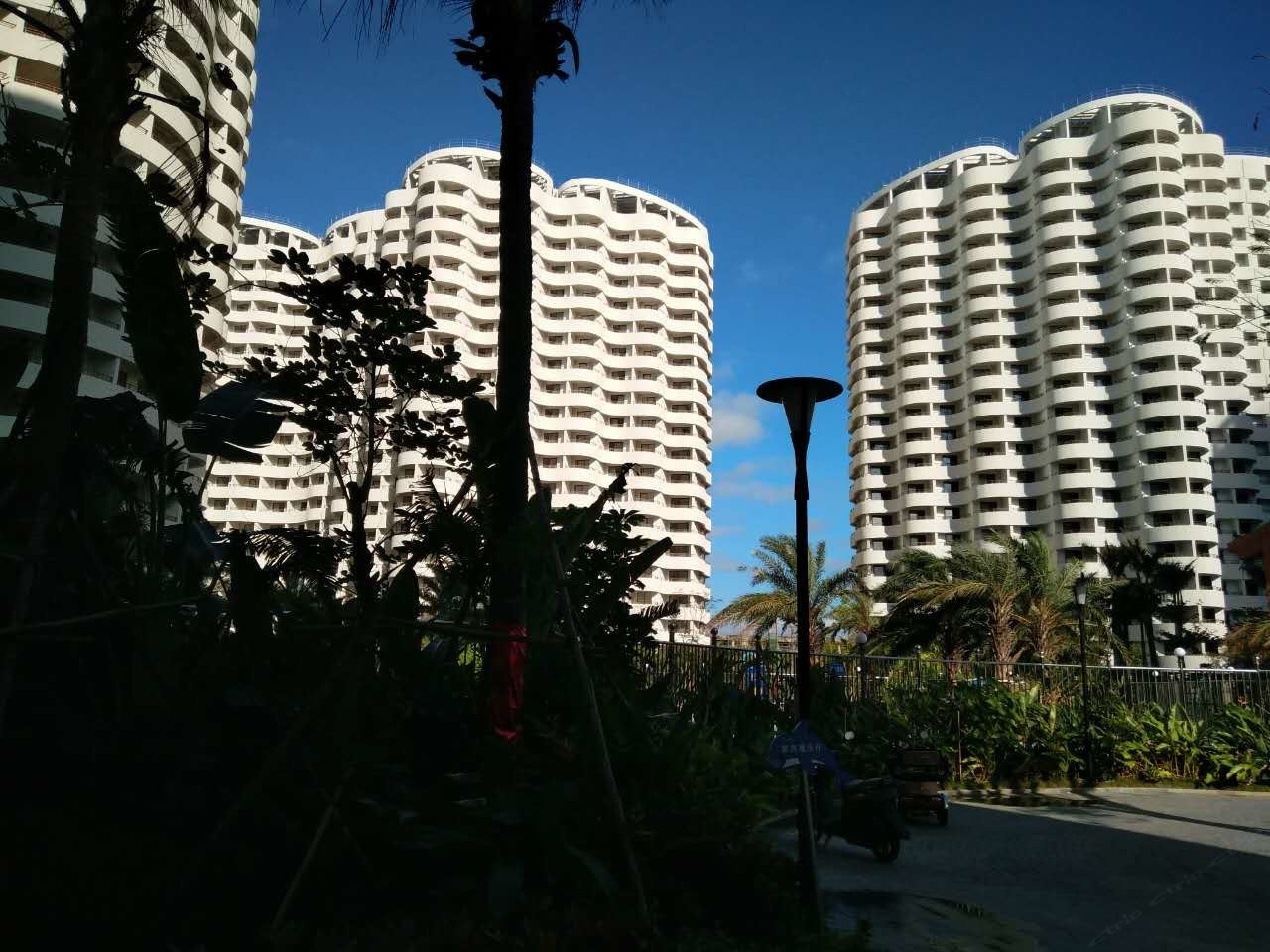 三亚度假游温馨公寓(创业街店)