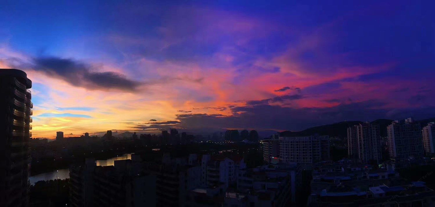 三亚一缕阳光海景度假公寓（大东海店）(椰子园一路分店)