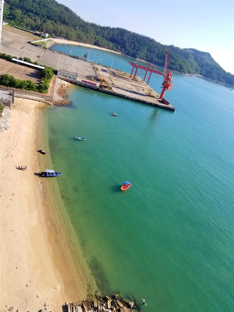 三亚兔兔鲨公寓