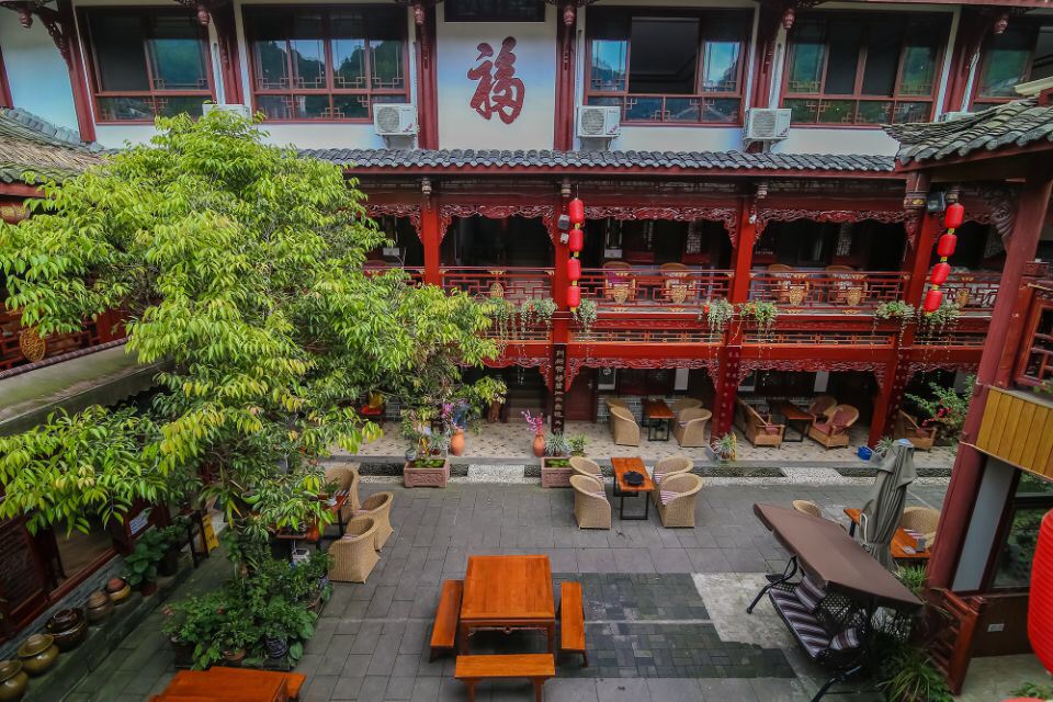 都江堰泰安福满楼农家乐