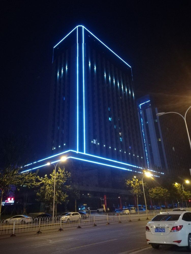 温馨城市舒心角公寓(太原迎泽西大街店)