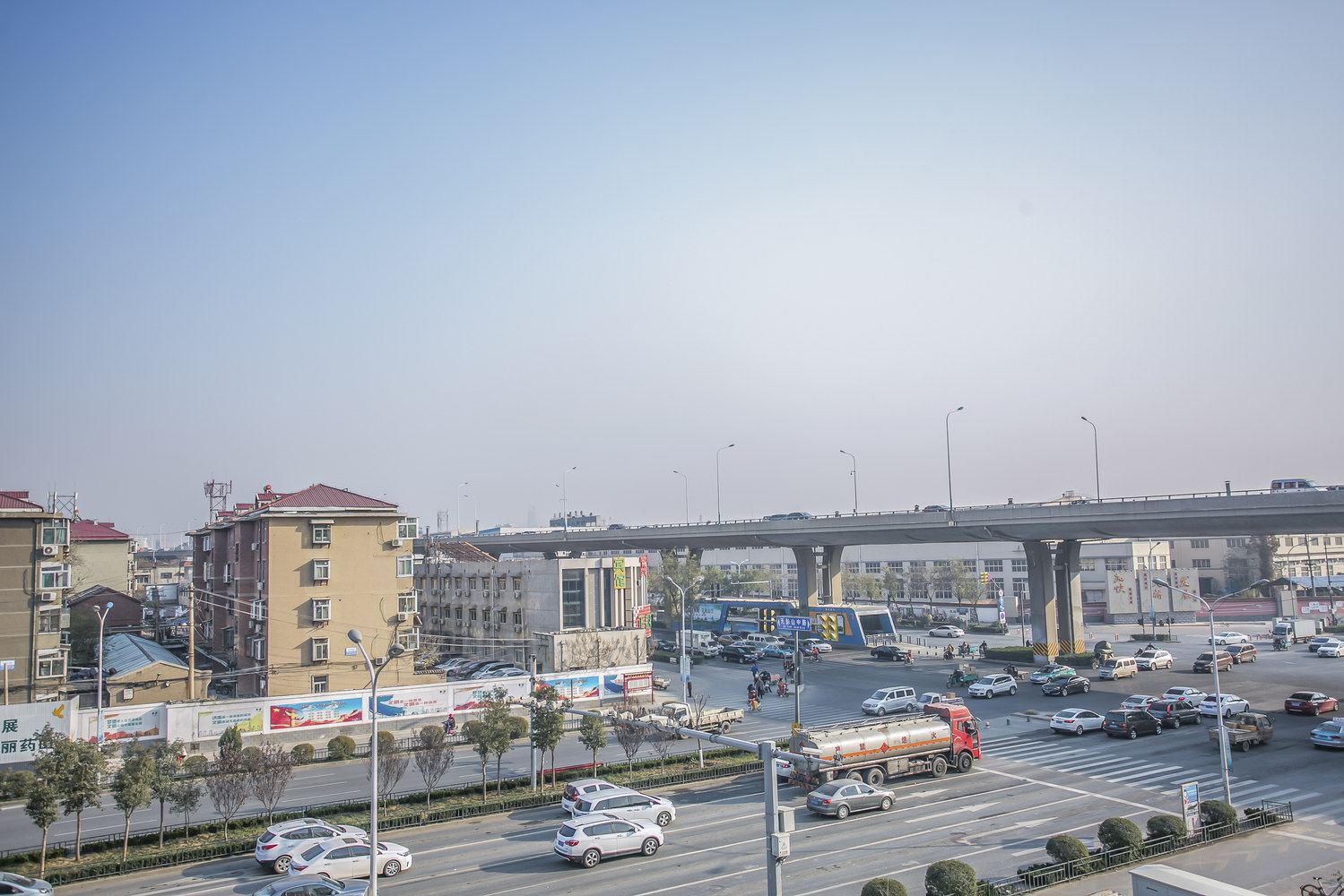 幸福之家公寓(济南无影山中路店)