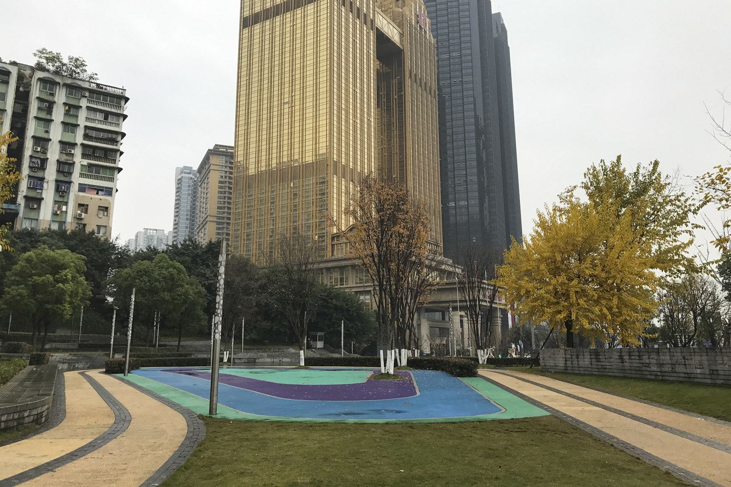 服装设计师的家普通公寓(济南无影山东路店)