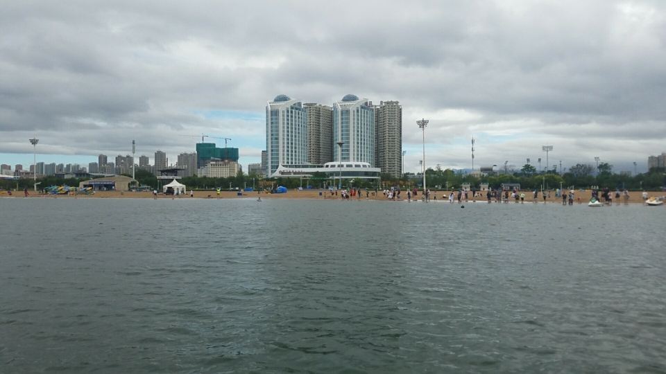 秦皇国际B座海景公寓