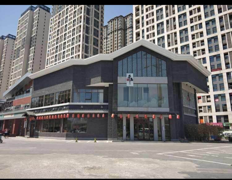 秦皇岛人来人往海景公寓