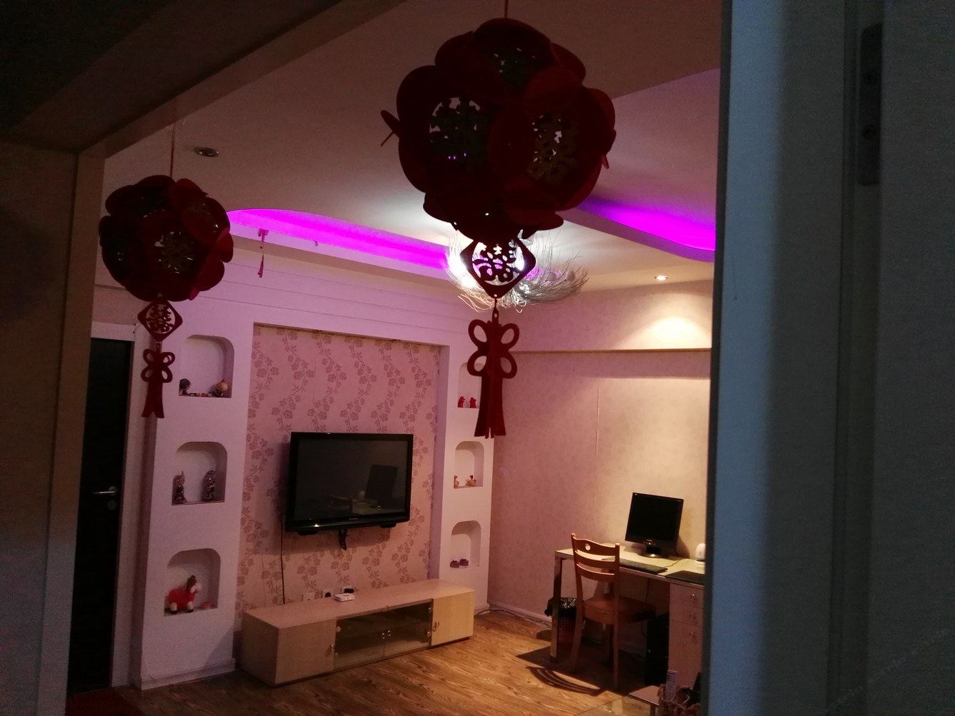 秦皇岛张江华公寓(6号店)