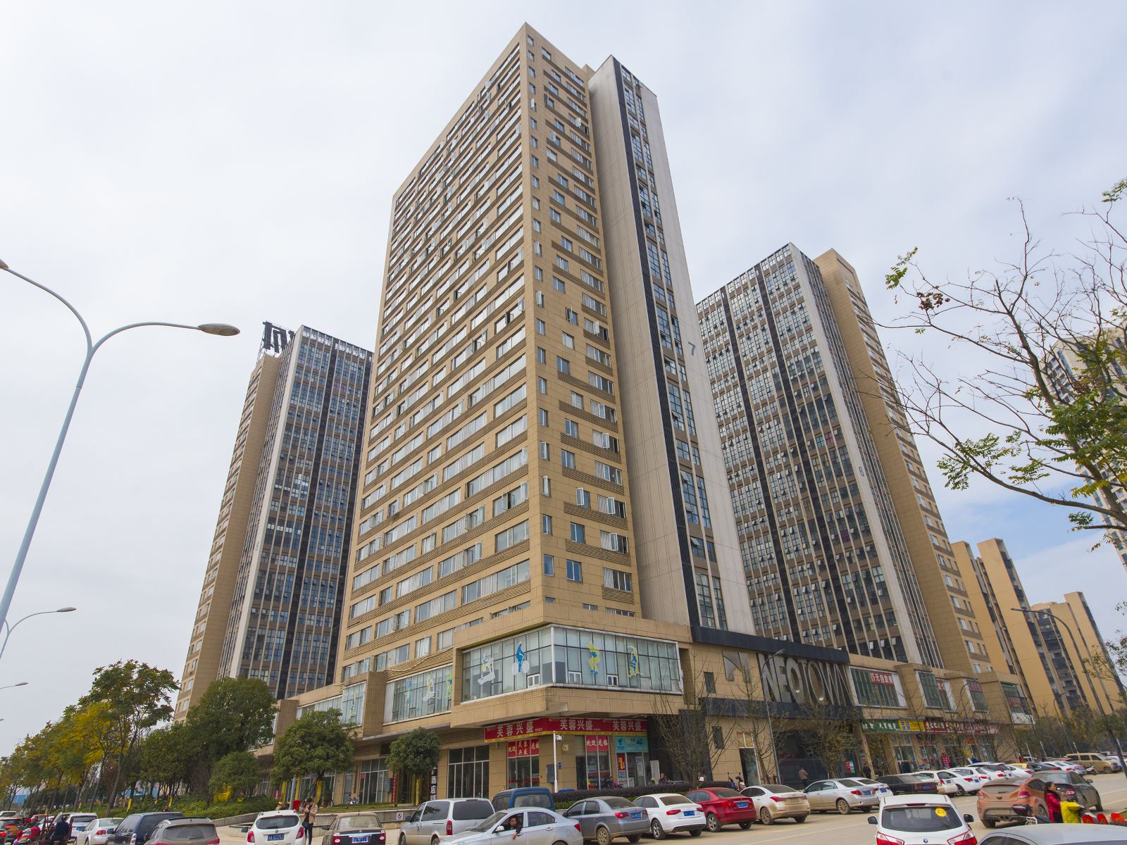 晓宇酒店公寓(长沙高铁南站店)