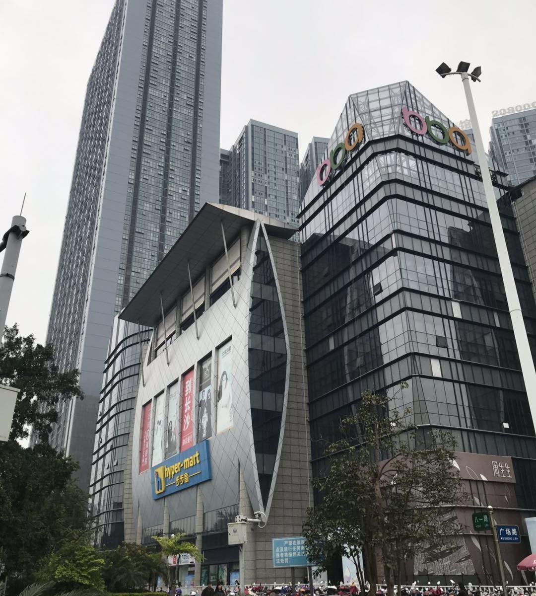 柳州尊尚轻居公寓