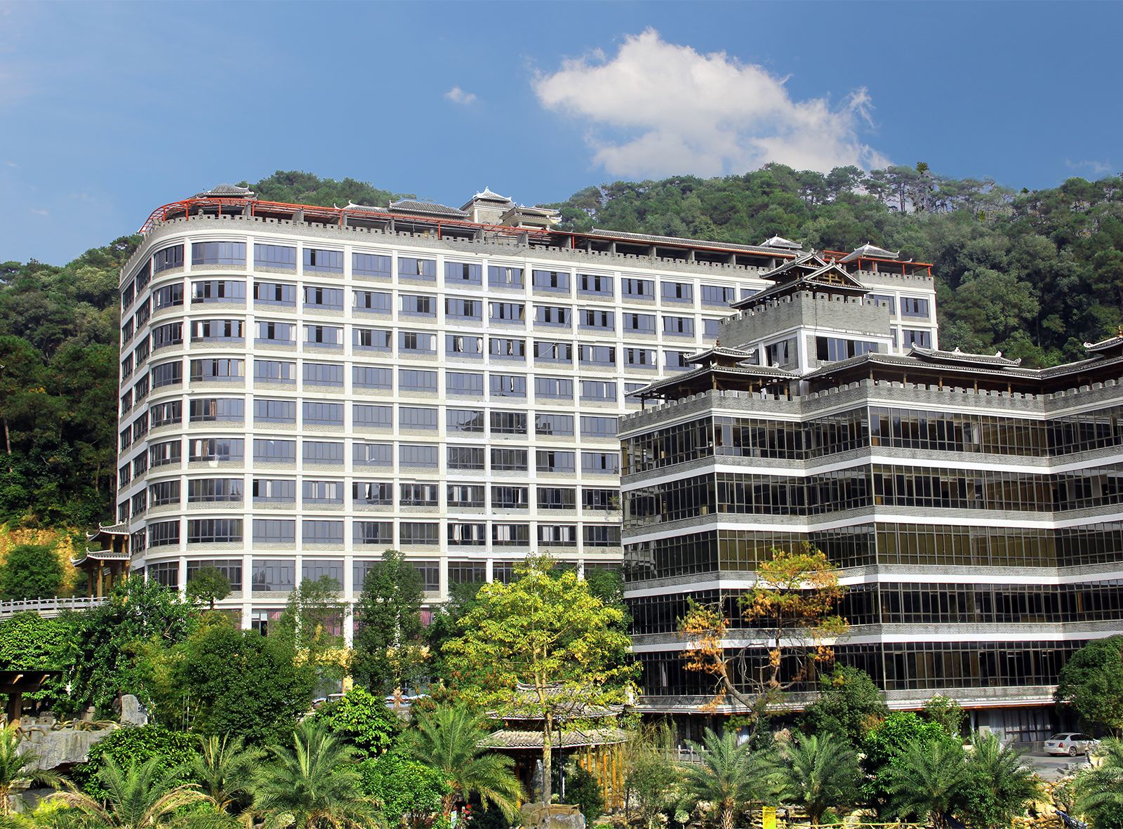 南宁龙门水都养心谷温泉酒店