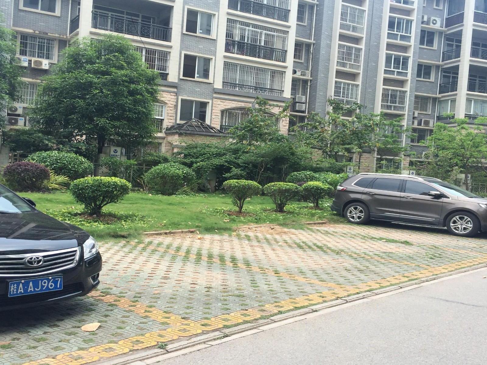 南宁乐家酒店公寓埌东汽车站店