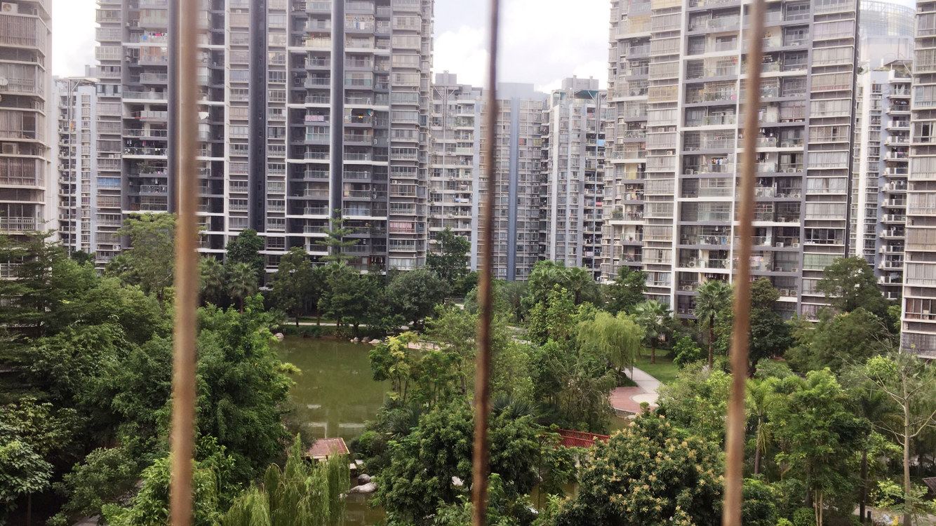 南宁万象城航洋青秀山南宁东站附近温馨阳光套房普通公寓