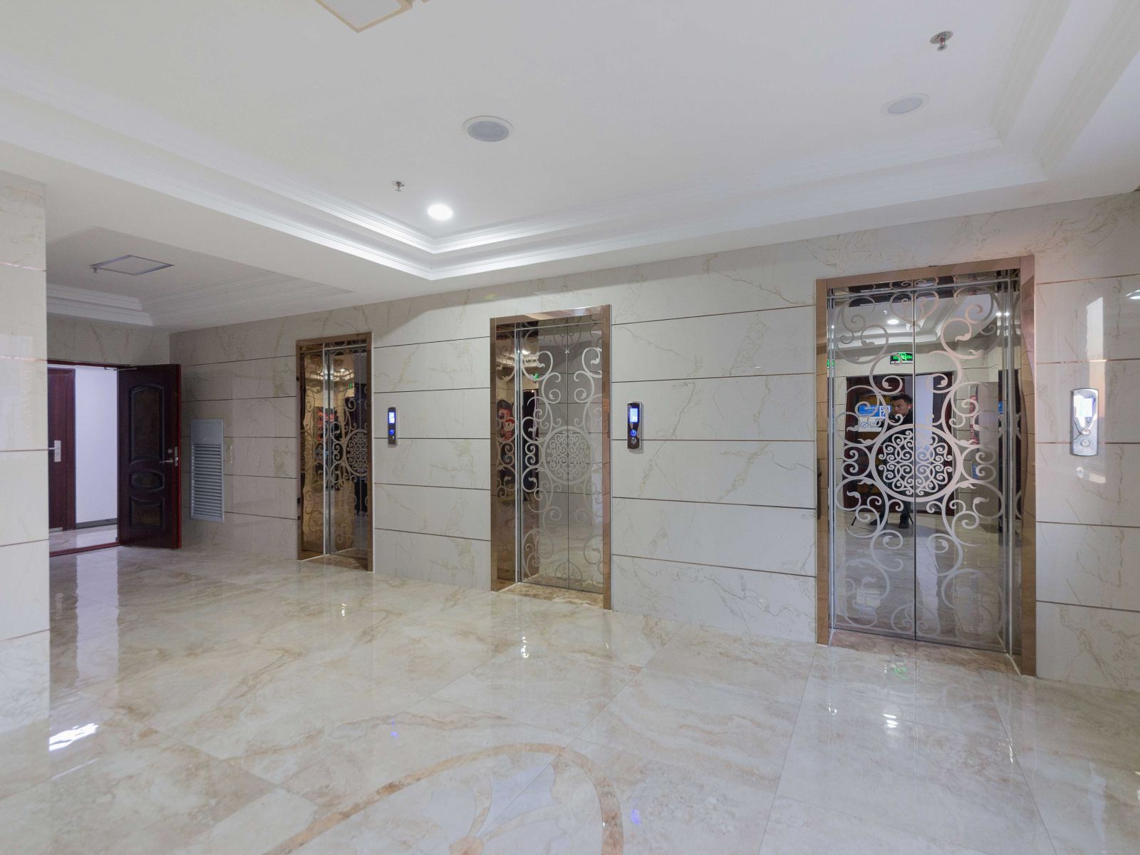 沈阳果果公寓三好街店