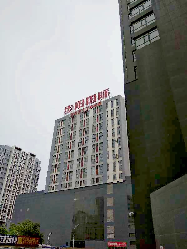 360主题公寓(沈阳南塔鞋城店)
