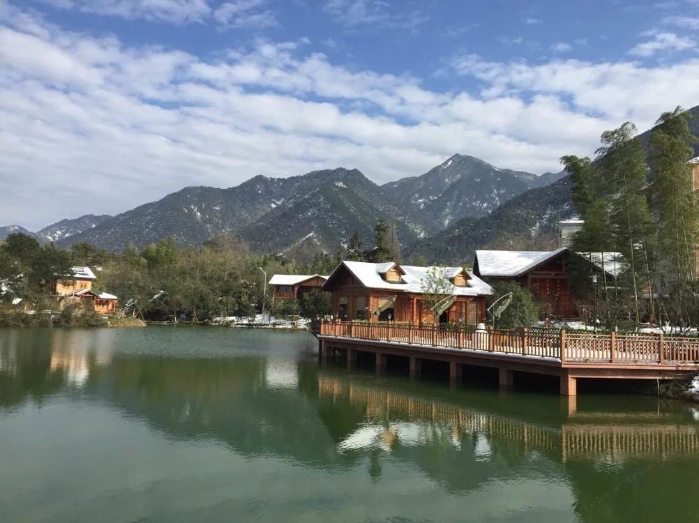 桐庐小灯笼养生度假村