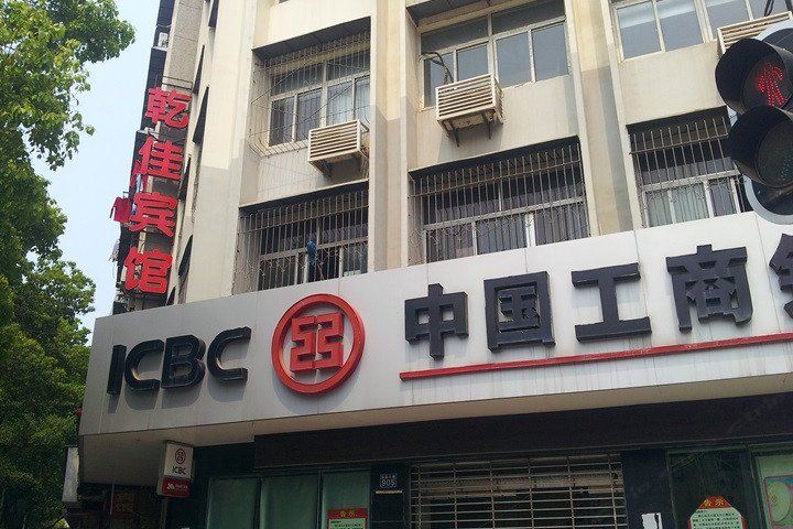 武汉东西湖区乾佳宾馆