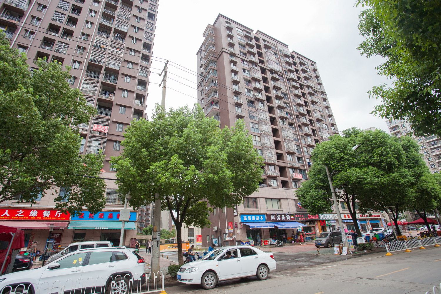 武汉爱嘉乐居普通公寓(雄楚大街分店)