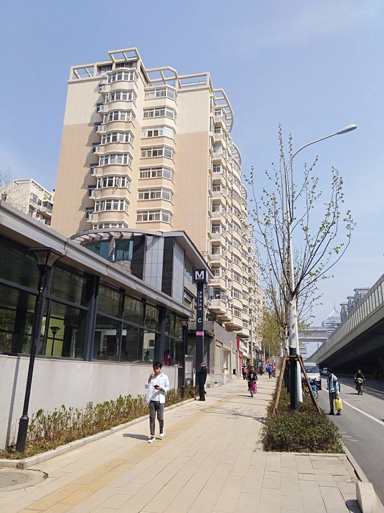 武汉赵凯公寓(5号店)