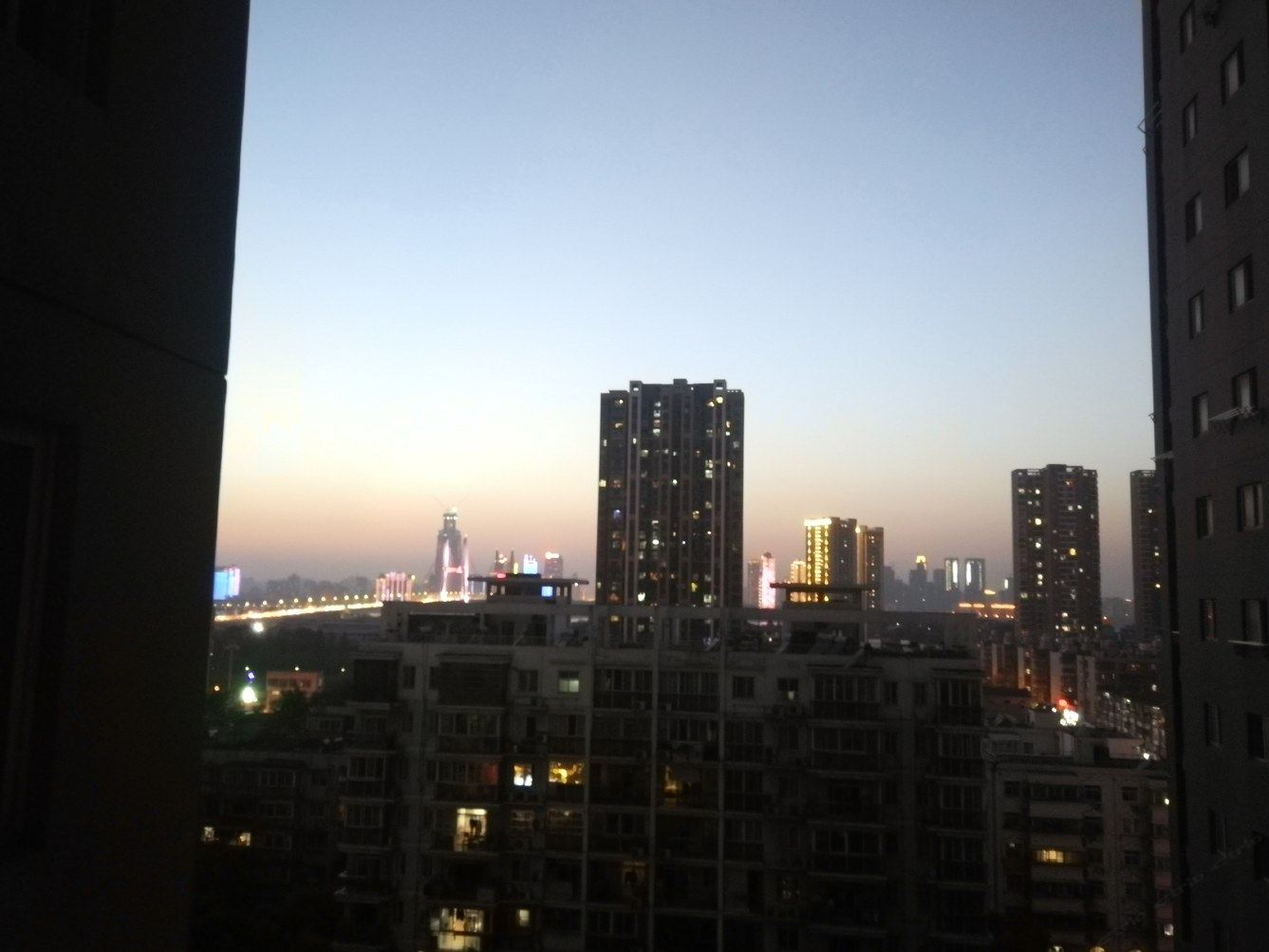 其他