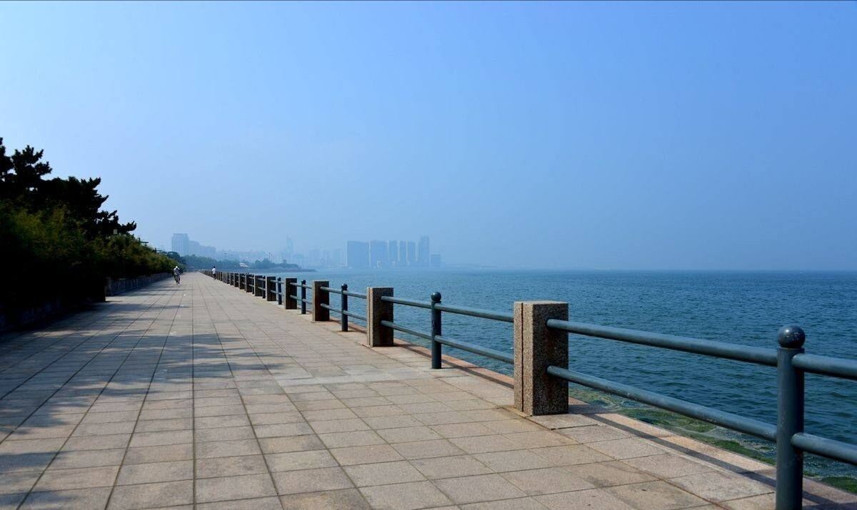 威海海滨小屋