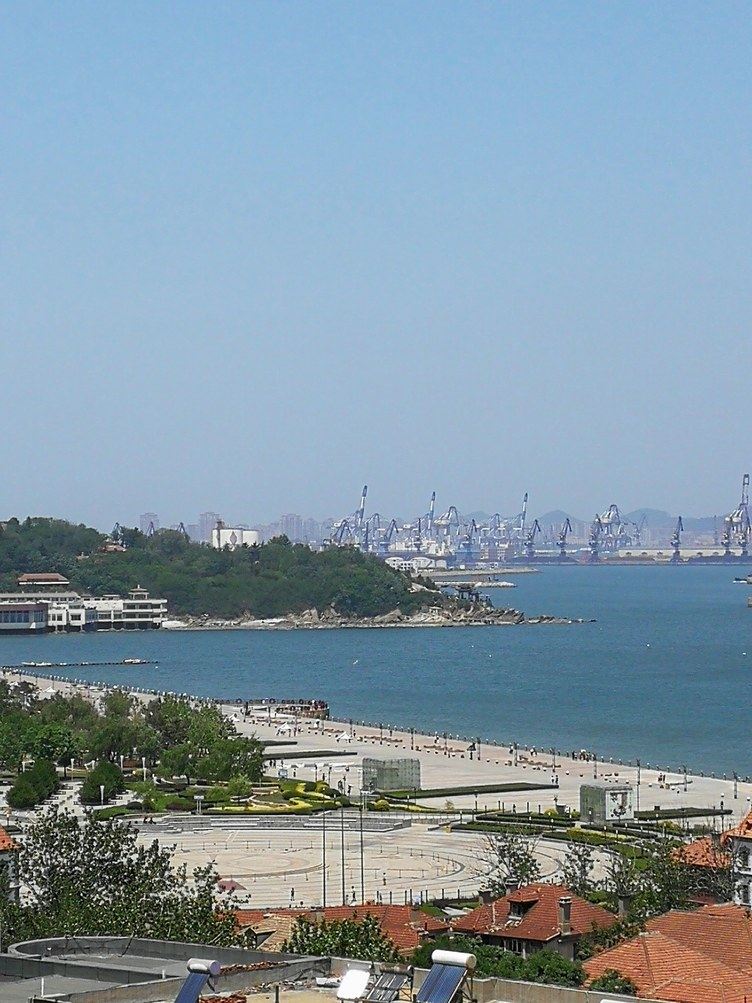 威海海阔天空公寓