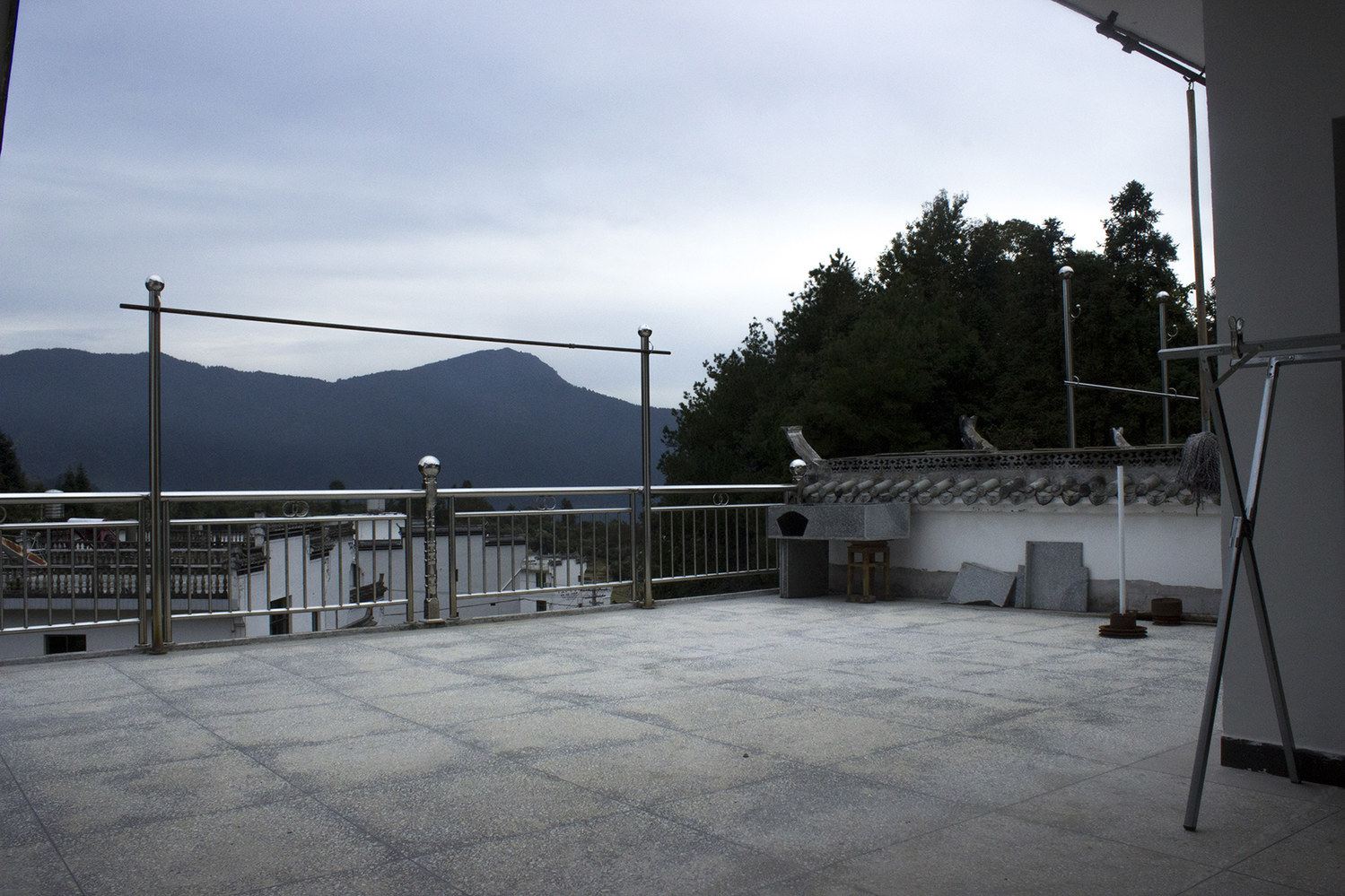 婺源茗月山庄