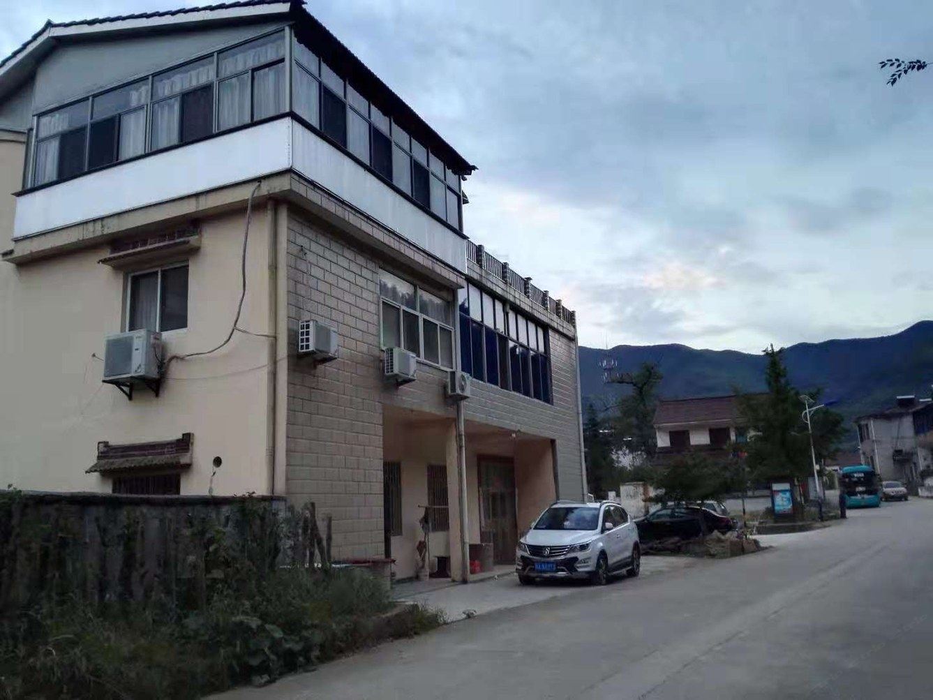 其他