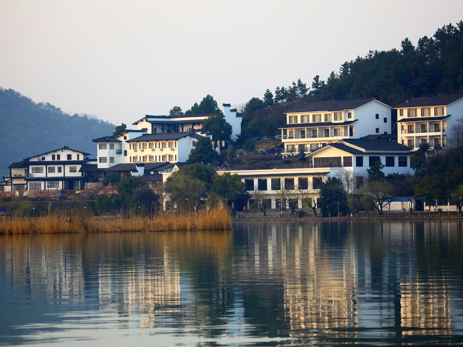 海盐南北湖湖光山居度假酒店