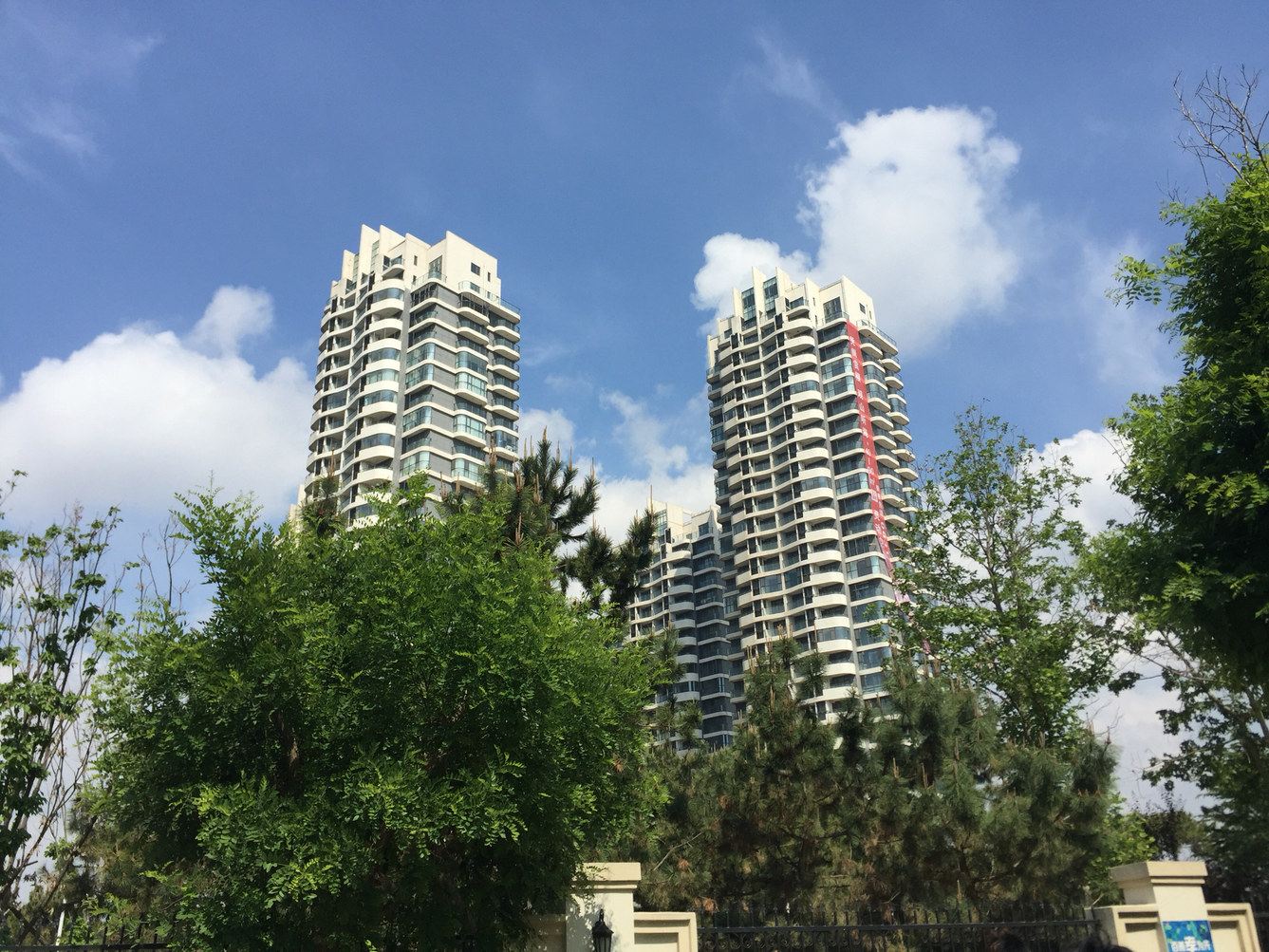 荣成鑫和海景公寓