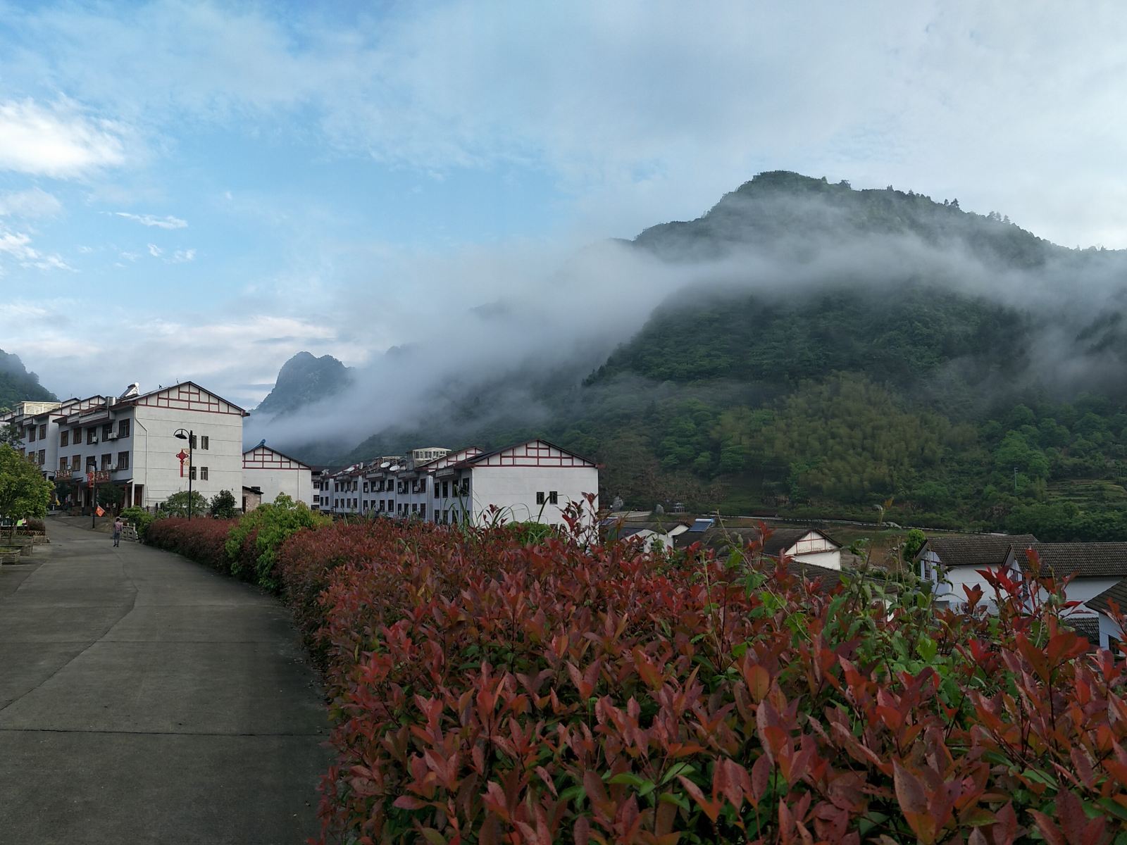 三清山红梅园山庄