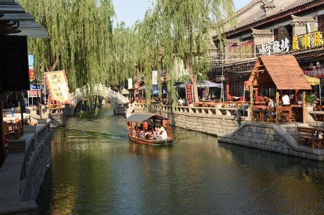唐山滦州大火炕农家院