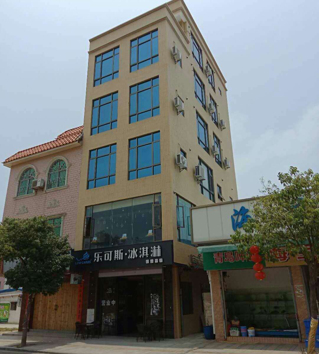 红海湾乐可斯客栈