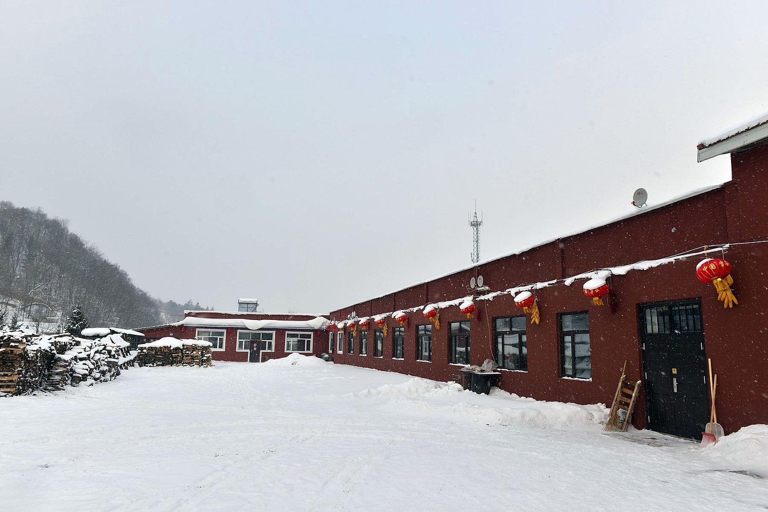 哈尔滨雪谷相约东升客栈