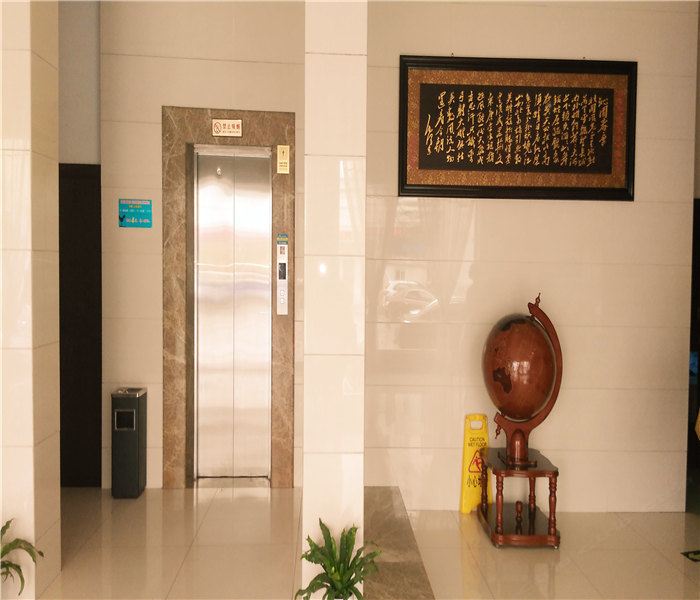象山富豪商务旅店