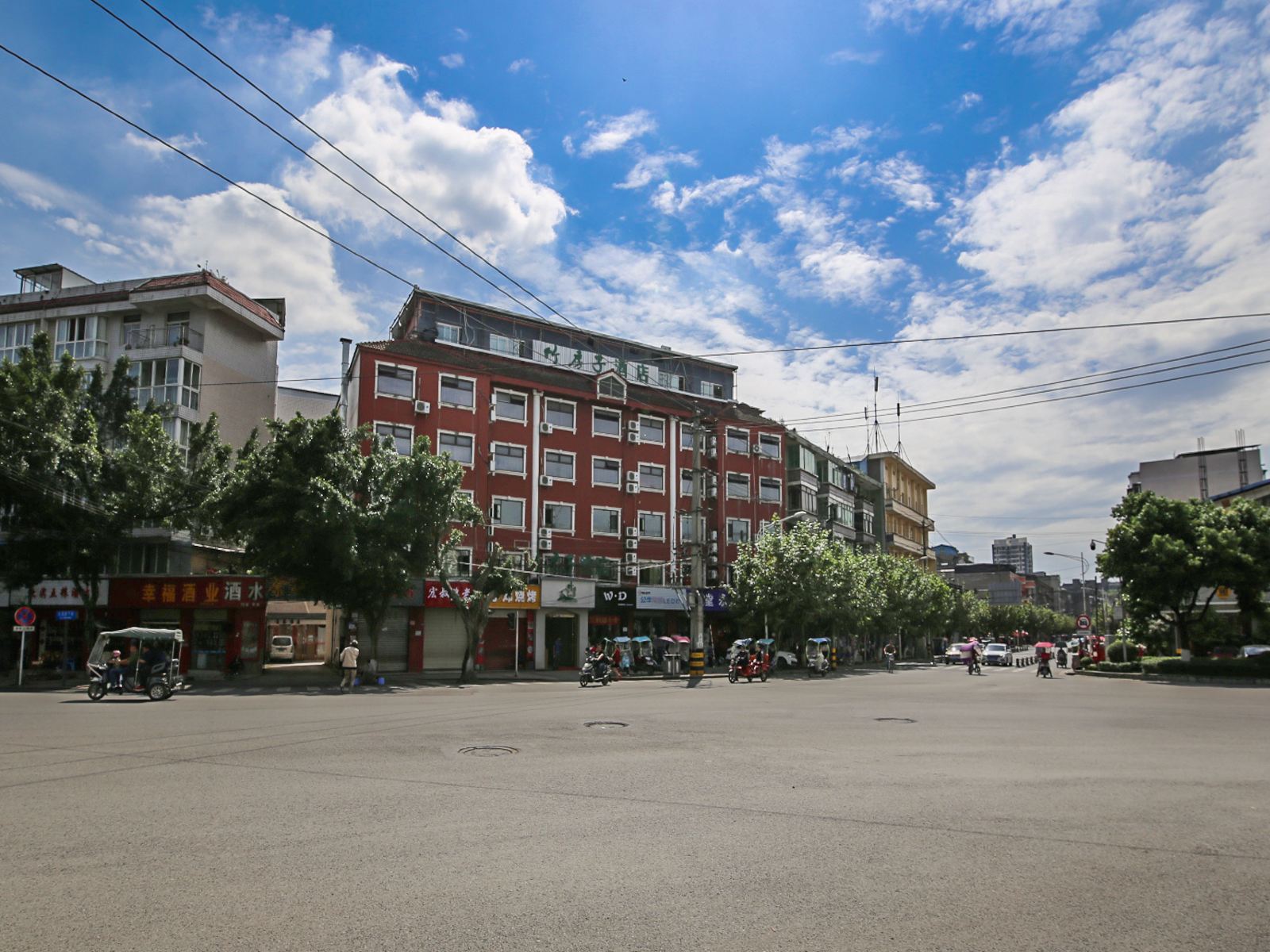 竹房子酒店（金堂大学城店）