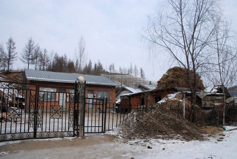亚布力东北火炕农家院