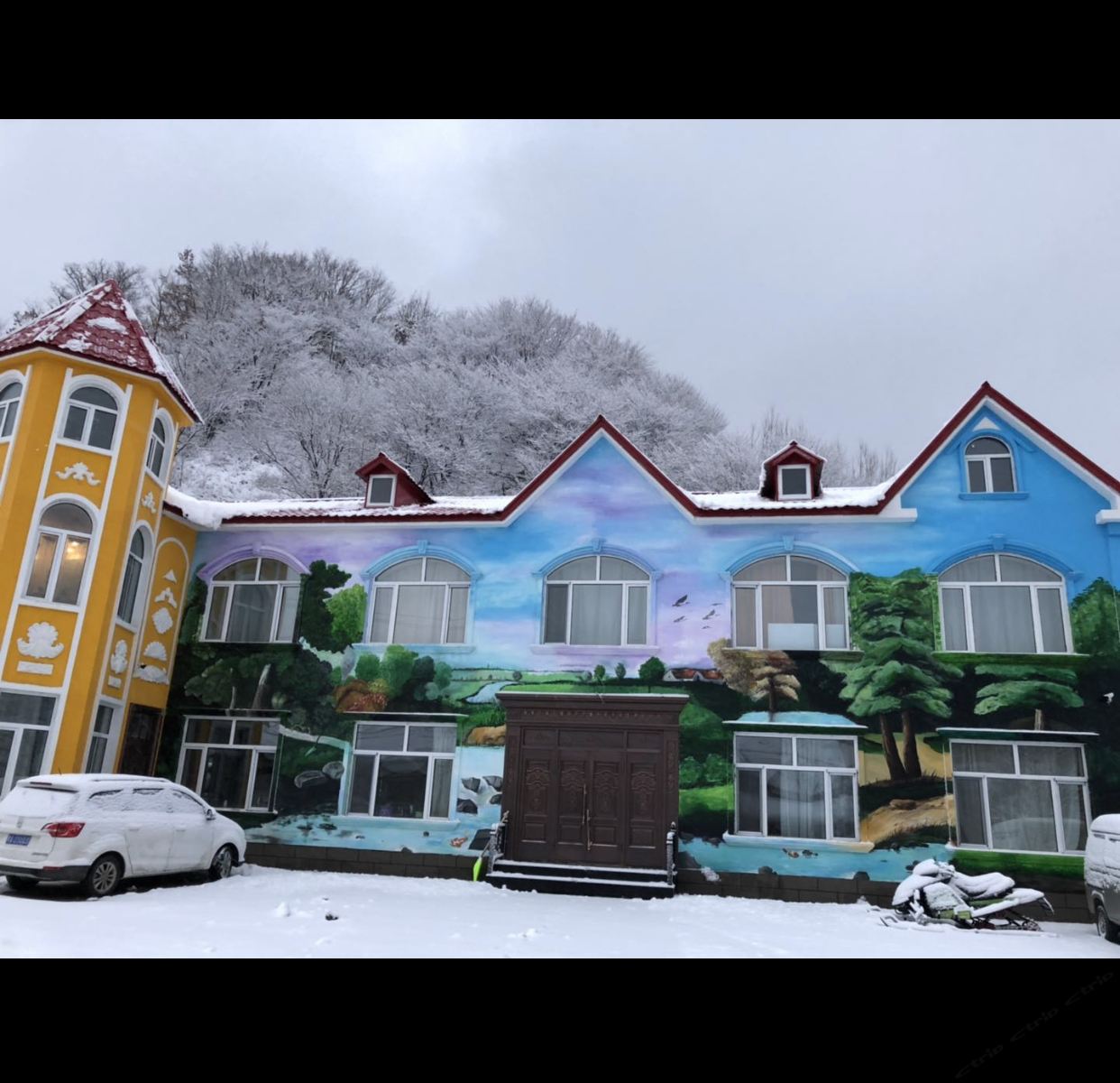 亚布力瑞龙山庄
