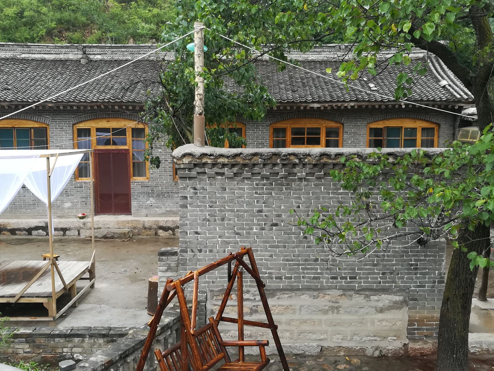平山碾盘口小院