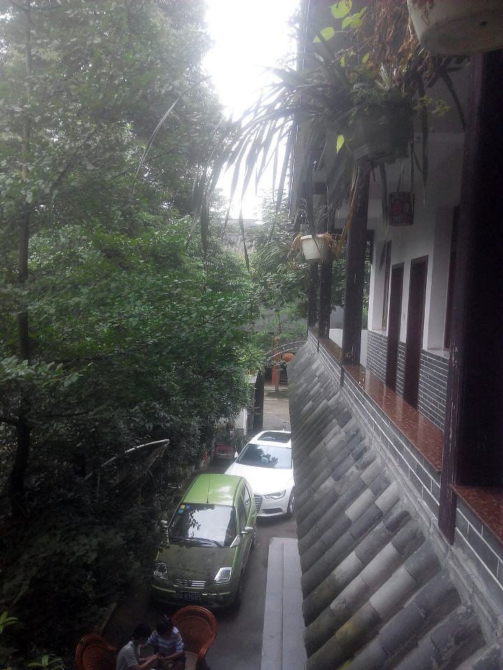 崇州听风苑客栈