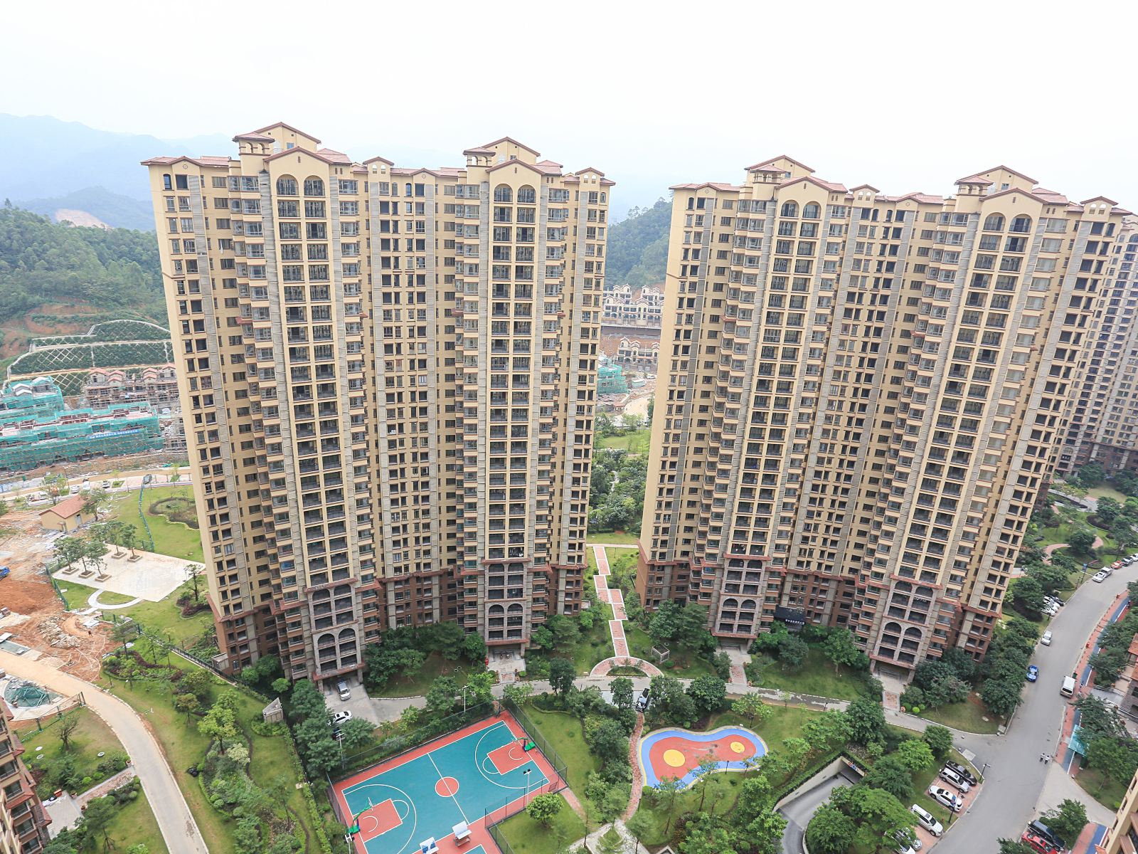 龙门乐优居公寓